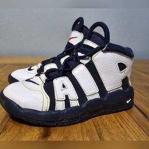 Nike Air More Uptempo Kids Size 10 Blue And White DA4194-104